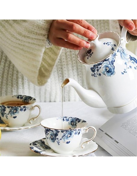21-Piece Bone China Tea Set for Adults, Blue and White Porcelain Tea Set for 6, Vintage Floral Tea Set With Teapot Creamer Pitcher Sugar Bowl and Teaspoons, Tea Party Sets for Women Gift